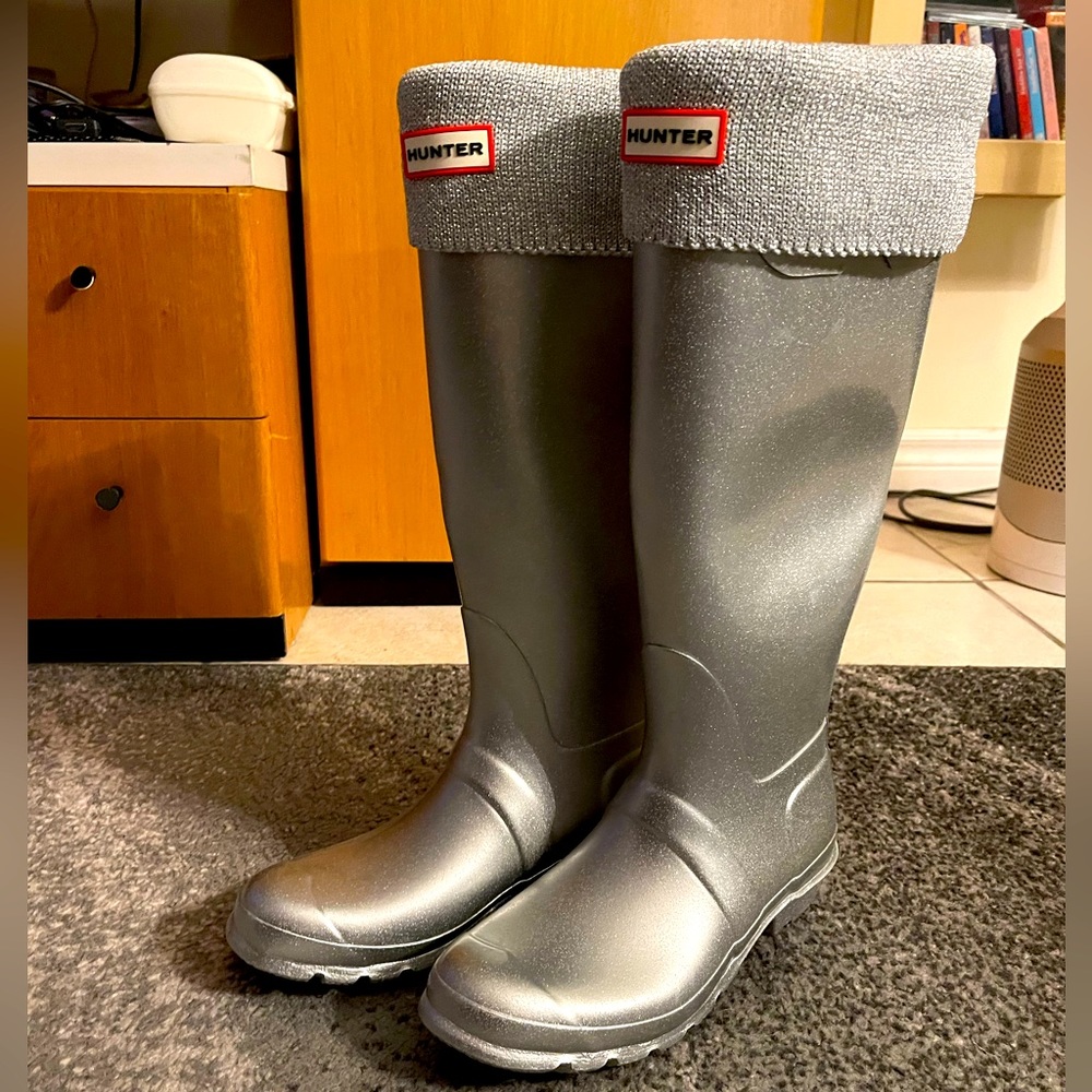 Women's HUNTER TALL ORIGINAL RAIN BOOTS  Silver  Metallic size 9